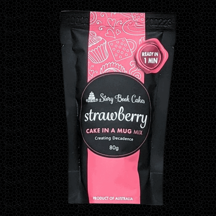 STRAWBERRY MUD CAKE IN A MUG 80G