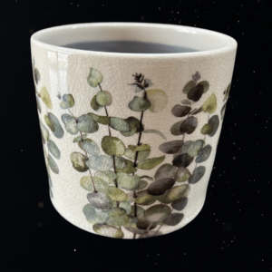 GUM LEAF PLANTER
