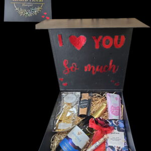 SWEET CHEEKS HAMPER